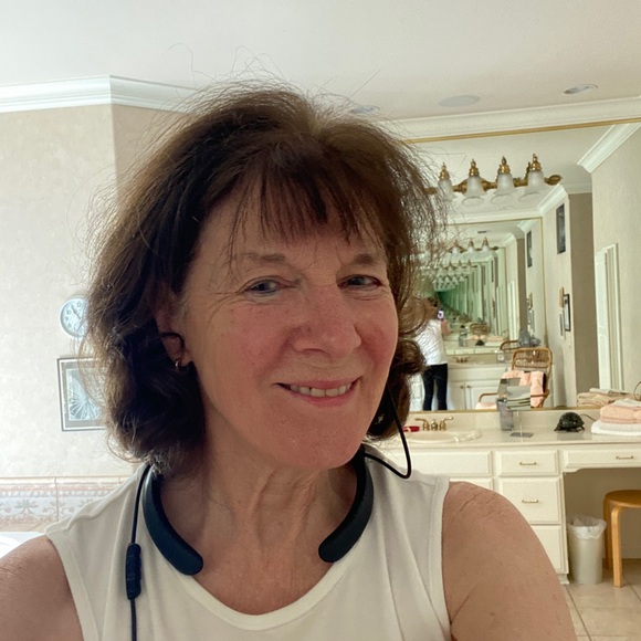 Meet your Posher, Chris - Picture 1 of 1